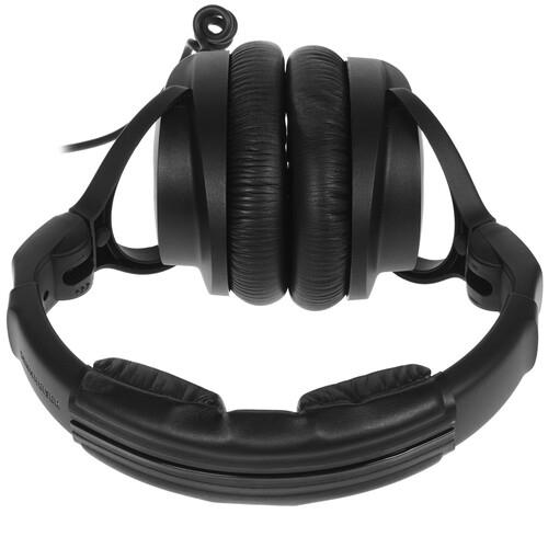 Проводные наушники Sennheiser HD 300 PRO черный