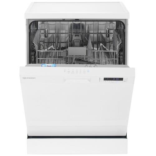 Посудомоечная машина Indesit DF 4C68 D белый