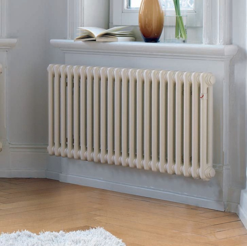 Стальной трубчатый радиатор Zehnder 3057 Charleston 6 секций