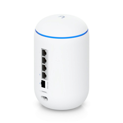 Маршрутизатор Ubiquiti UniFi Dream Router 7 UDR7 4 ядра 1,5ГГц Wi-Fi 7, 4х 2.5G RJ45, 1х 10G SFP+