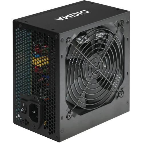 Блок питания Digma DPSU-750W-WH 80 Plus White ATX 750W (20+4pin) APFC 120mm fan 6xSATA RTL
