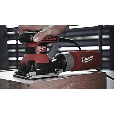 Виброшлифмашина Milwaukee SPS 140 (4933447015)