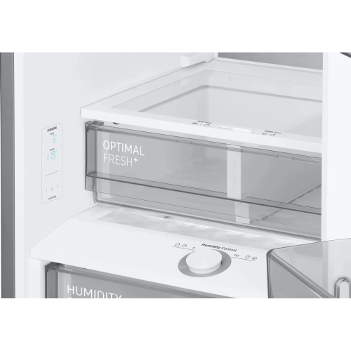 Холодильник Samsung RB38C7B6D12/EF белый